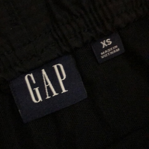 Gap Athletic Type Shorts - Picture 4 of 6